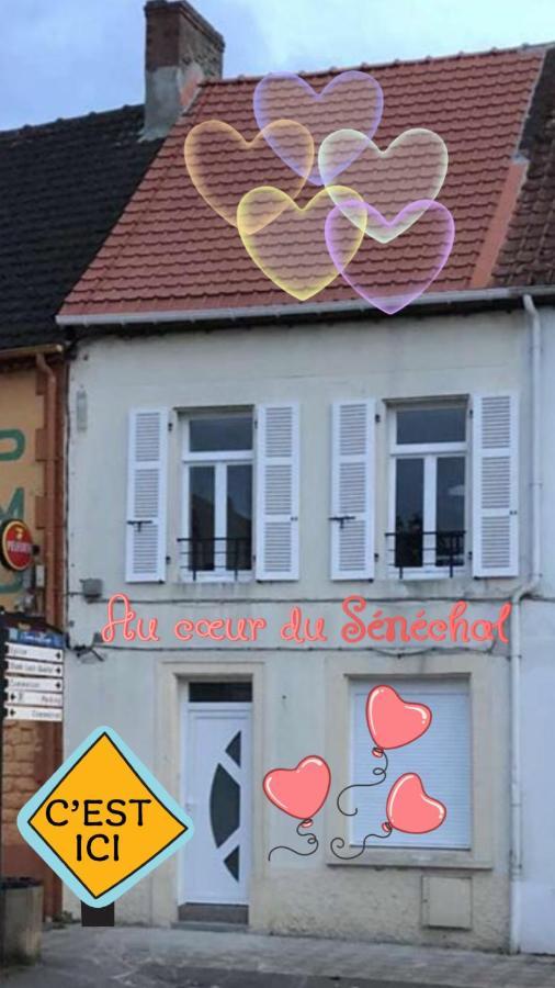 Au Coeur Du Senechal Apartment Маркиз Екстериор снимка
