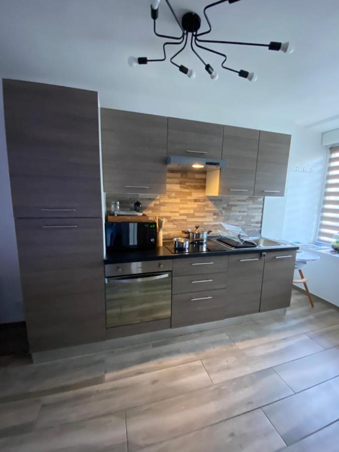 Au Coeur Du Senechal Apartment Маркиз Екстериор снимка