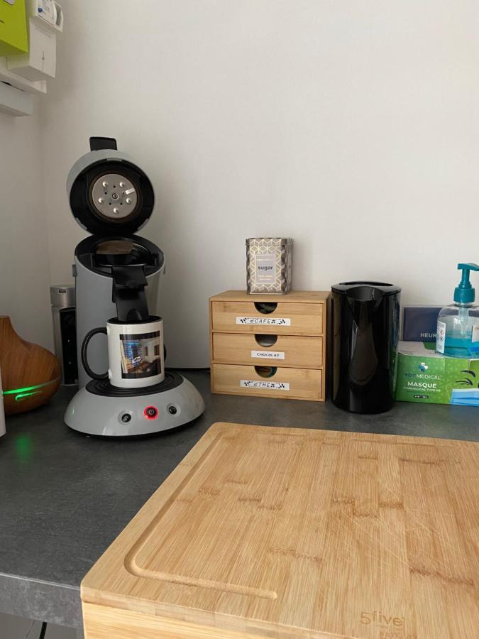 Au Coeur Du Senechal Apartment Маркиз Екстериор снимка